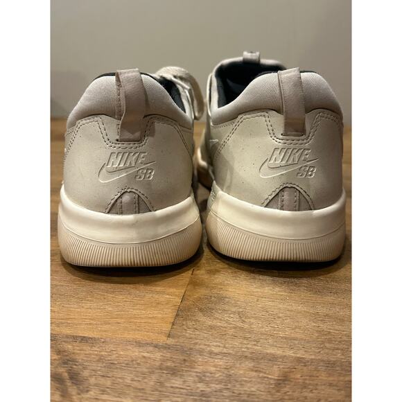 Nike SB Nyjah Free Shoes - Size 8.5 Beach Rare Cream Sand AA4272-200